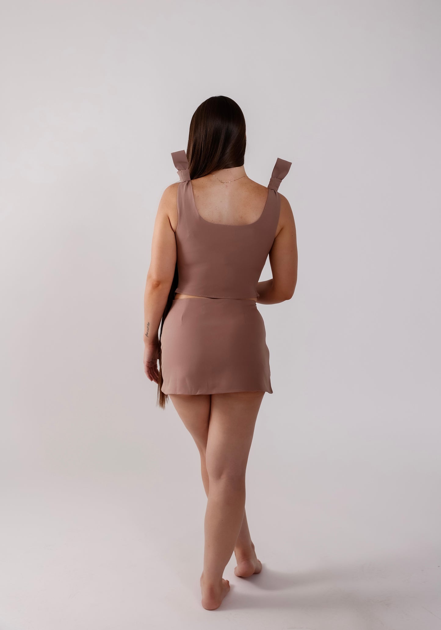 Hër Set (Bow Tie Top & Laïa Mini Skirt)