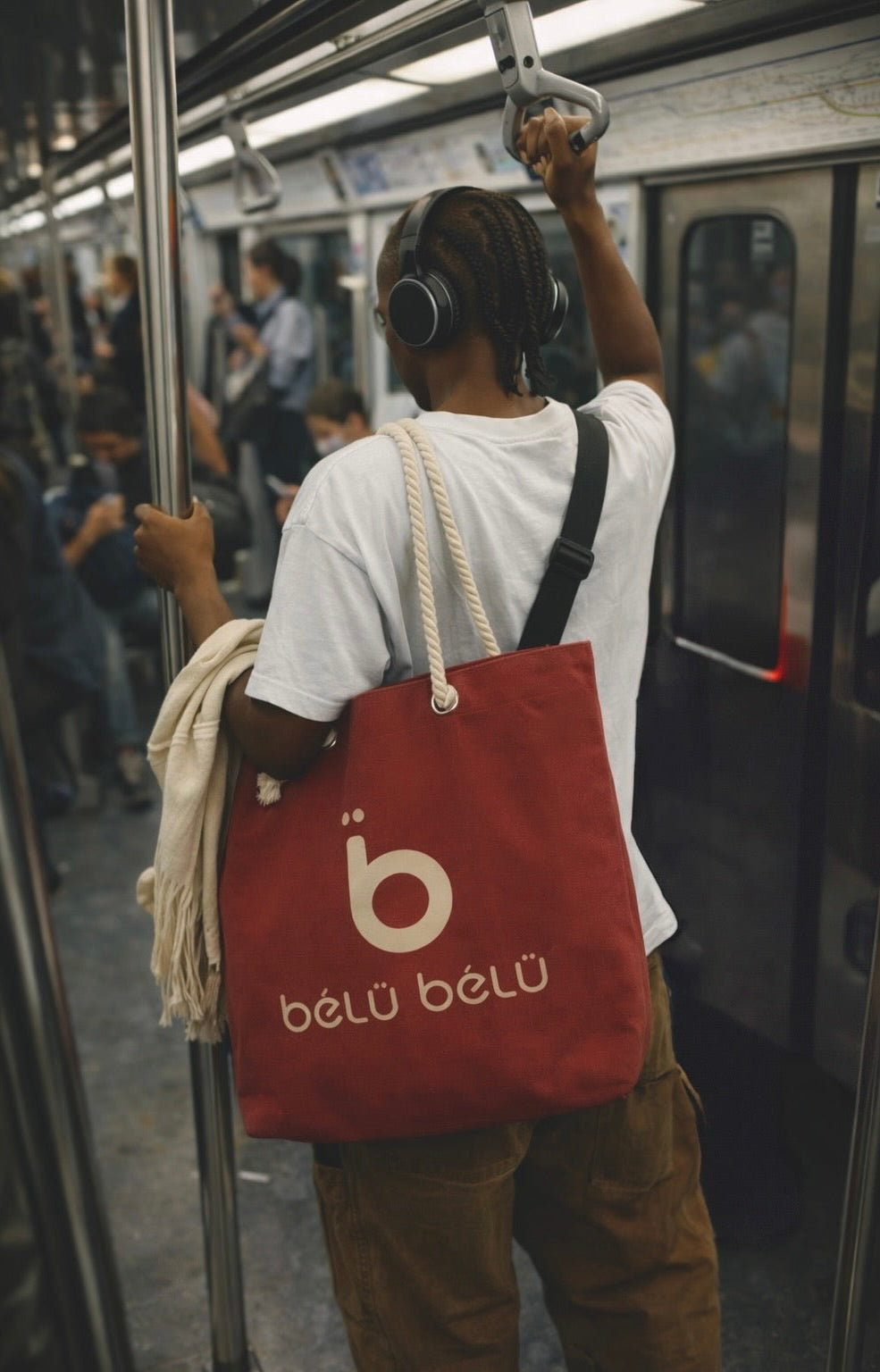 Nomis Tote
